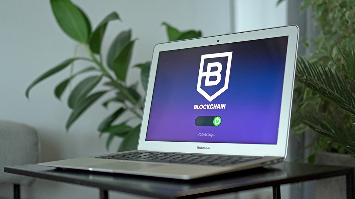 Ảnh minh họa tác động của công nghệ blockchain trong lĩnh vực bất động sản tại Việt Nam