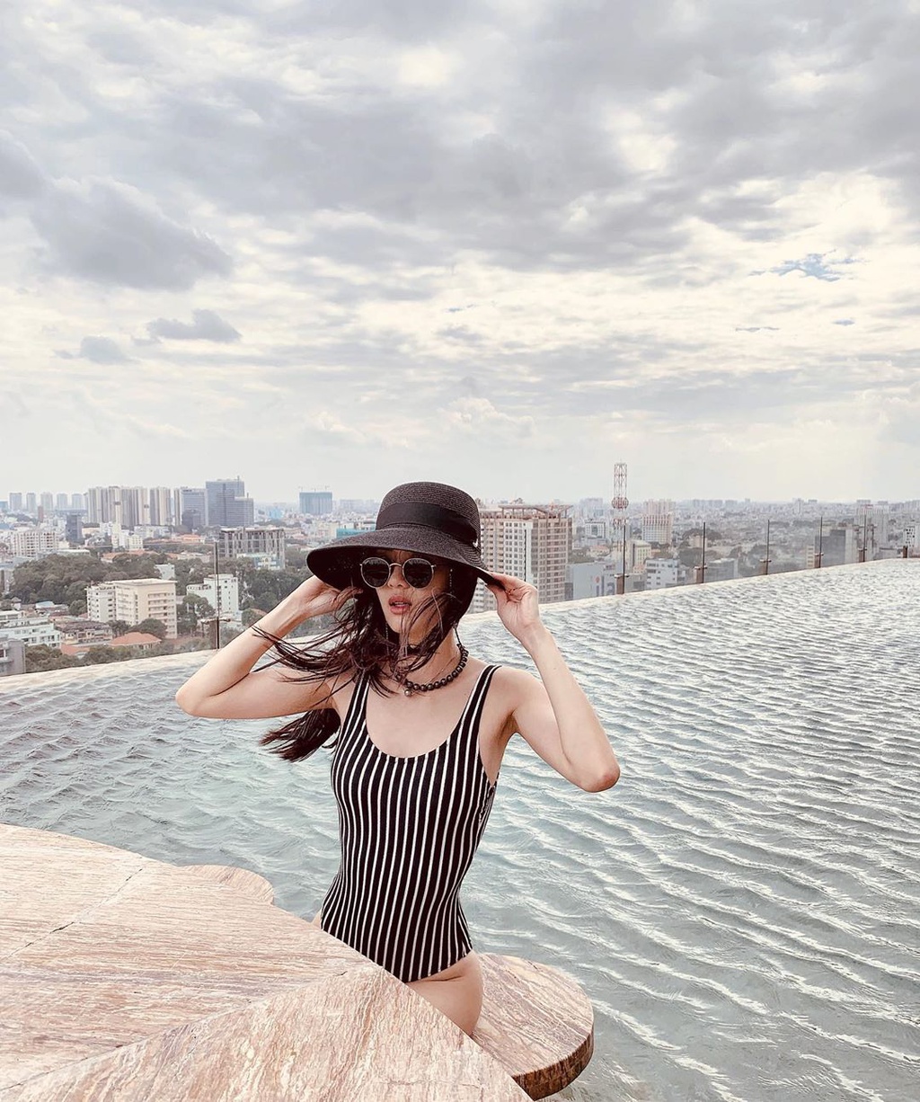 hồ bơi tầng thượng