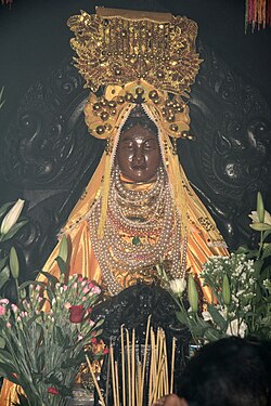 Hình ảnh minh họa đô thị thông minh tại Việt Nam với các tòa nhà hiện đại và công nghệ phát triển