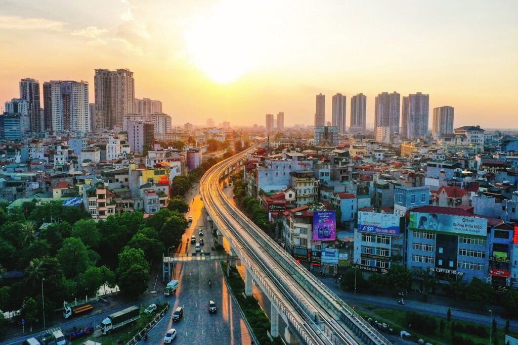 Biểu đồ và phân tích xu hướng đầu tư bất động sản năm 2025