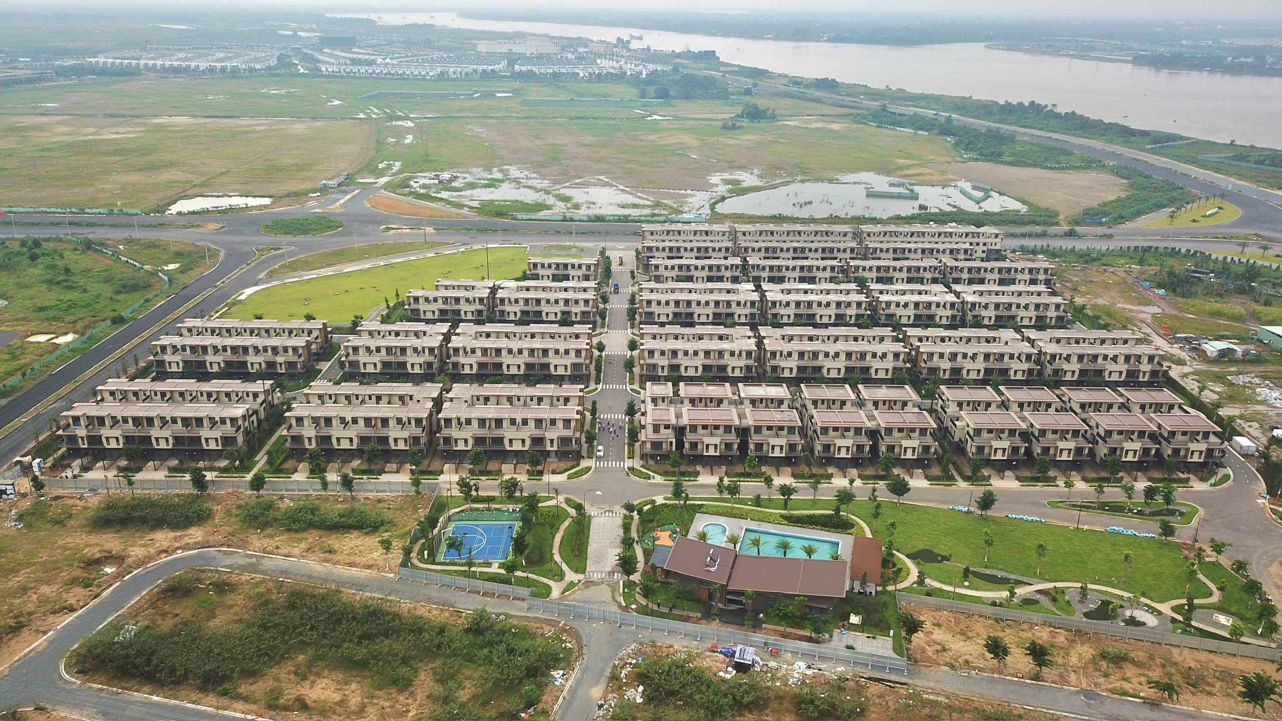 đất nền và biệt thự