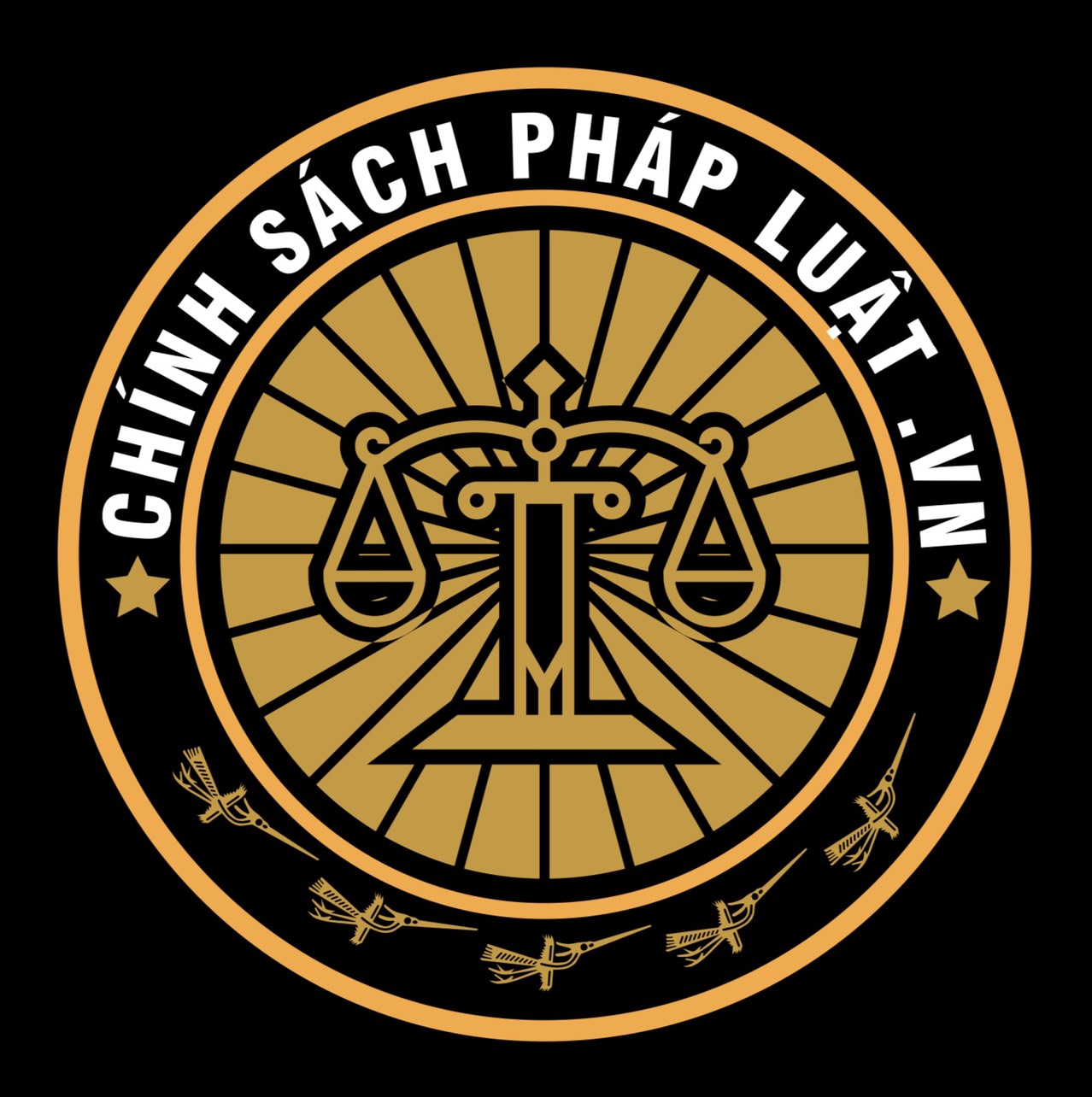 chính sách pháp lý